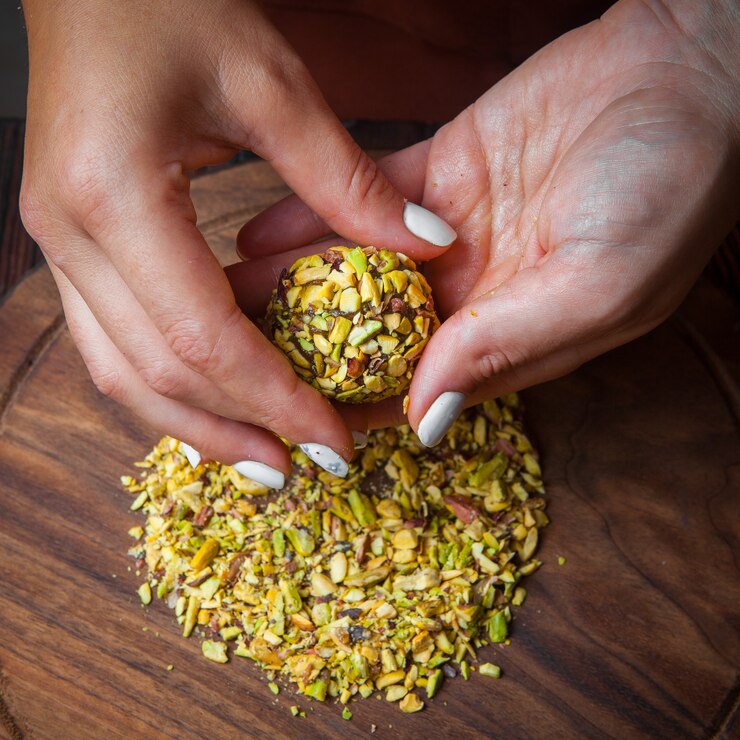 "Premium quality mukhwas from Sanket Dryfruits"